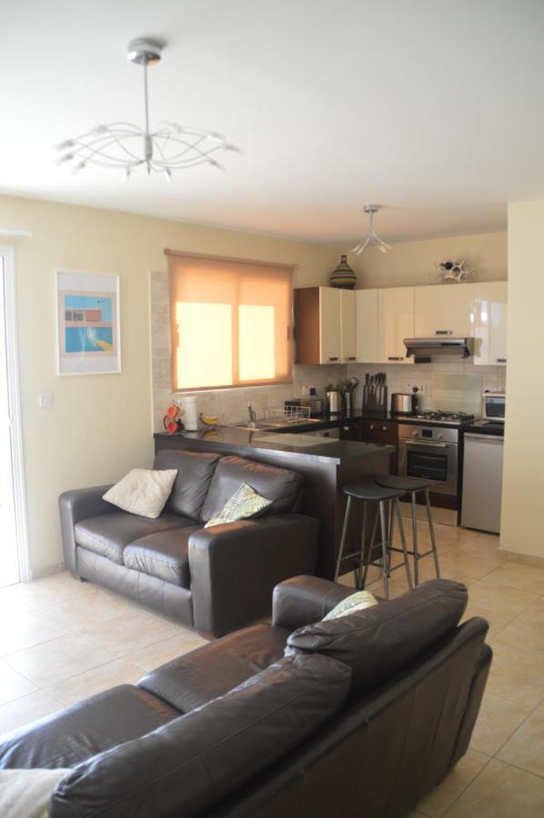 Ferienwohnung Kapparis Penthouse Paralimni Exterior foto