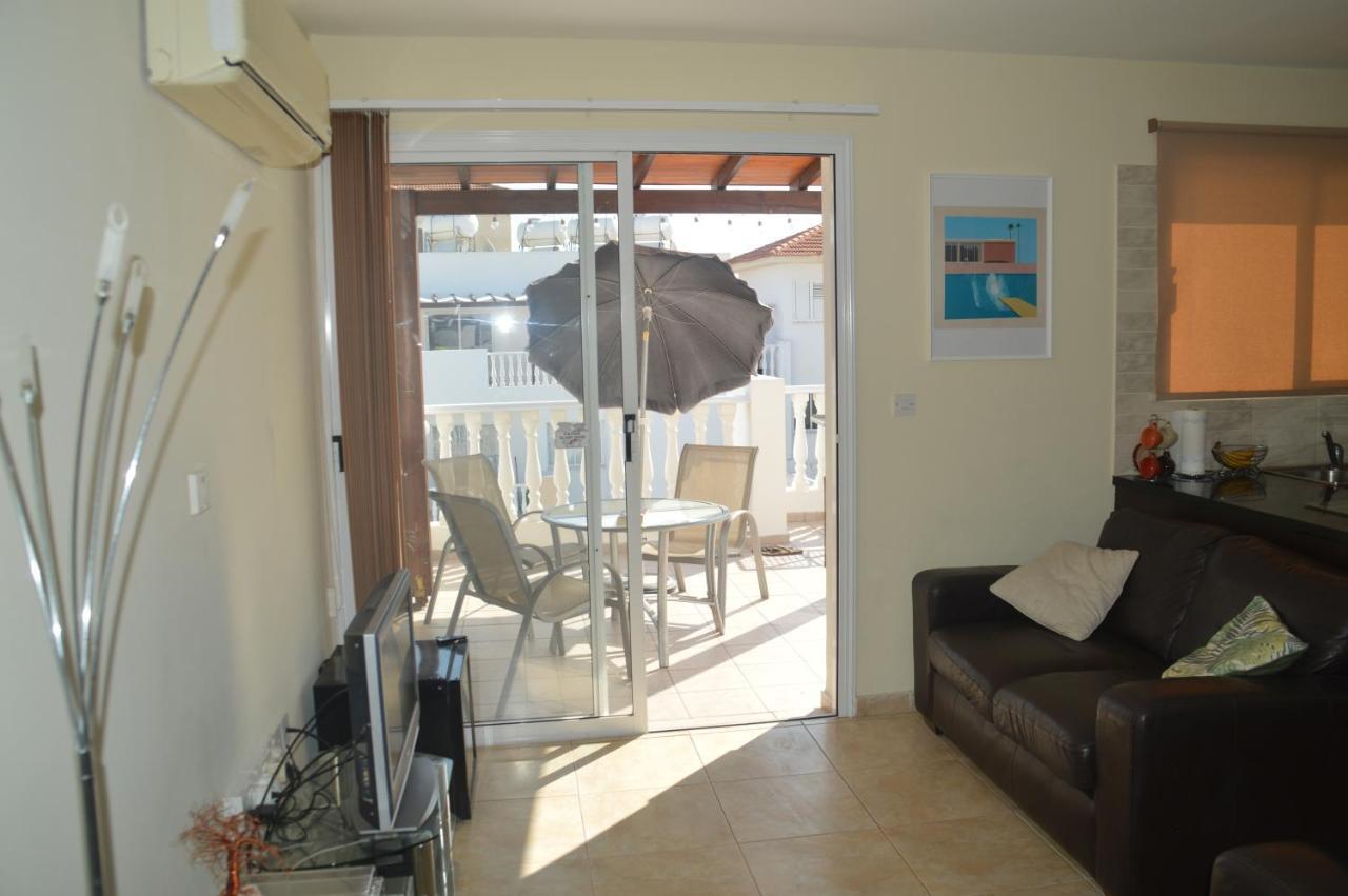 Ferienwohnung Kapparis Penthouse Paralimni Exterior foto