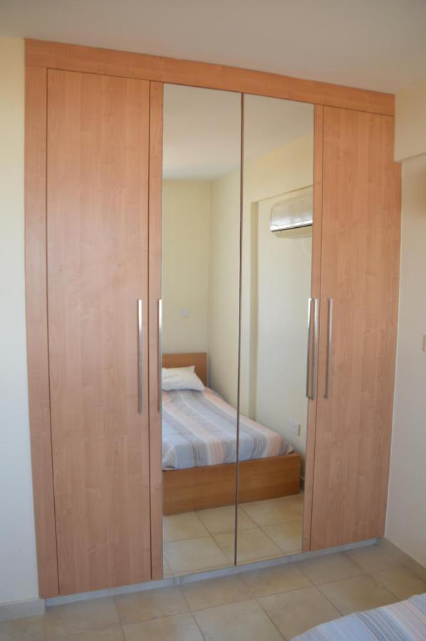 Ferienwohnung Kapparis Penthouse Paralimni Exterior foto